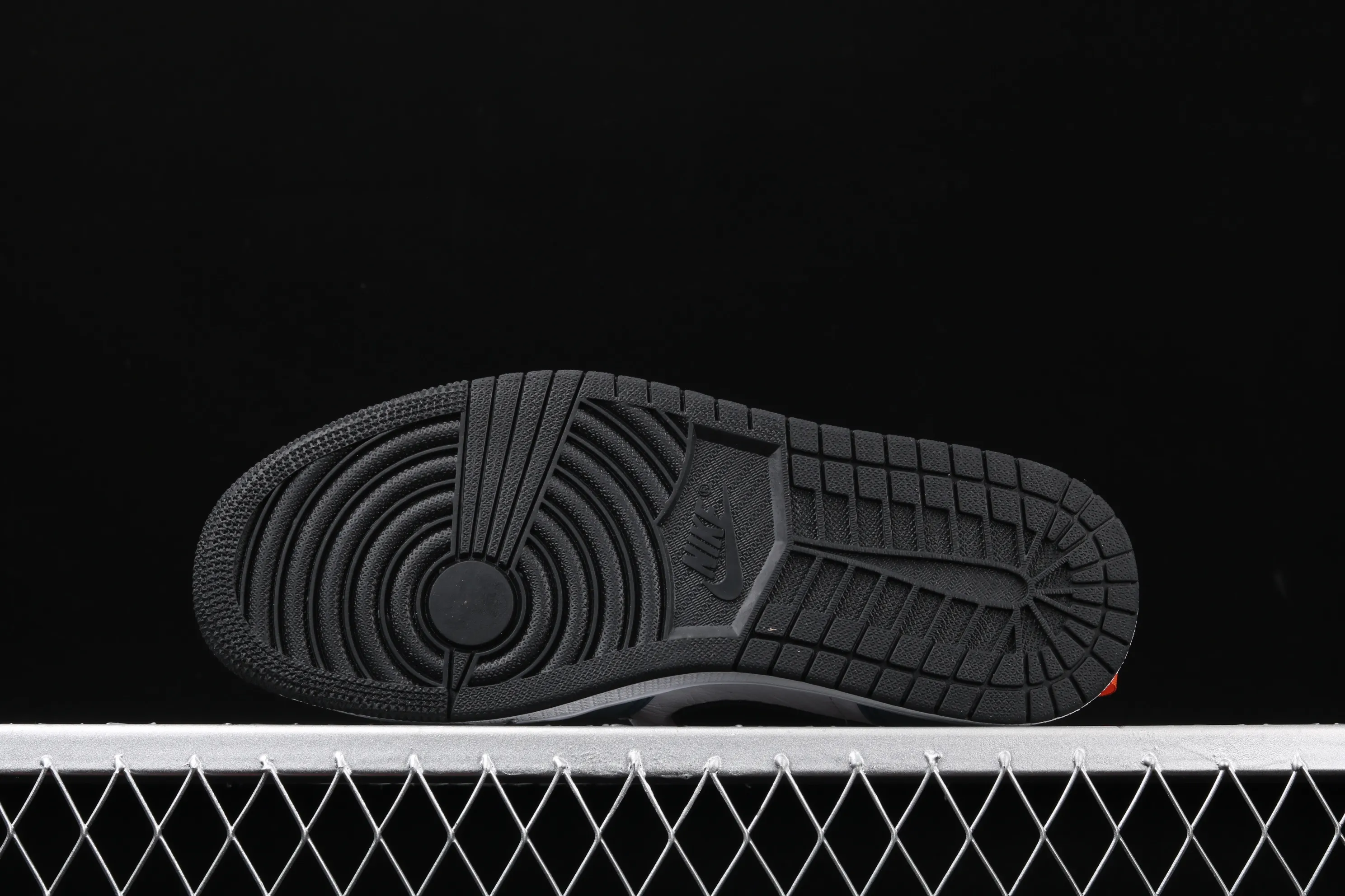 All categories Air Jordan Jordan series basketball shoes Air Jordan 1 Mid FaceTasm x Air Jordan 1 AJ1 Joe 1 cooperation mid-top light luxury gray blue CU2802-100